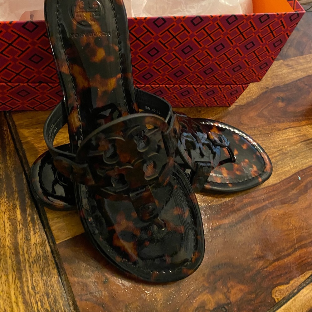 Tory Burch Miller sandals tortoise size 8